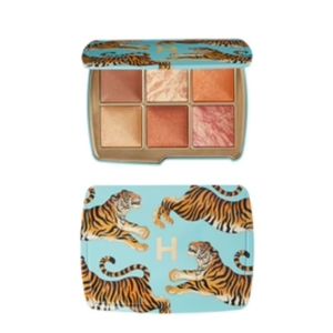 Hourglass Tiger Face Palette holiday palette 2022
